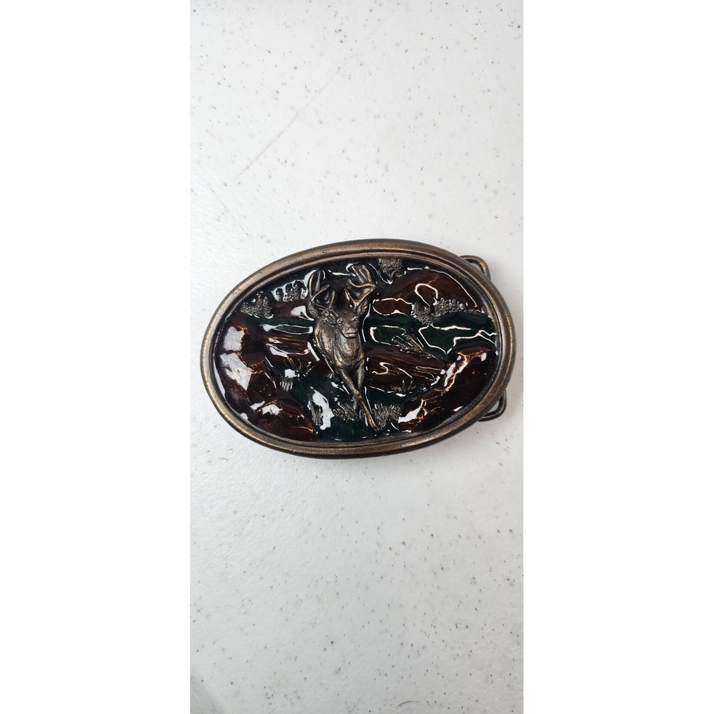 1983 Bergamot Brass Works Deer Belt Buckle Enamel Hunting Buck Made USA‎